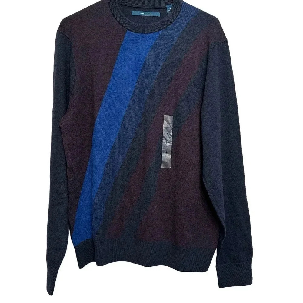 Perry Ellis NWT’s men’s pullover crew neck long sleeve sweater. Size large